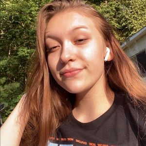 Meet your Posher, Allison